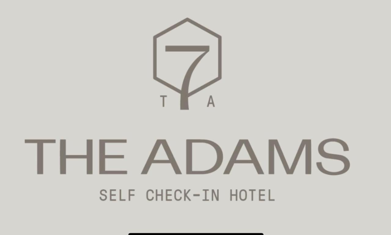 The Adams - Self Check In Hotel Baden-Baden Buitenkant foto